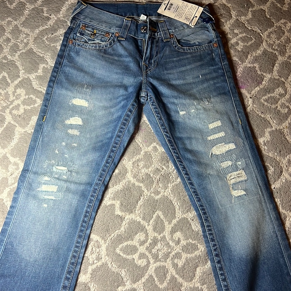 TRUE RELIGION